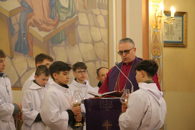 Nasielsk. Poświęcenie figury św. Michała Archanioła