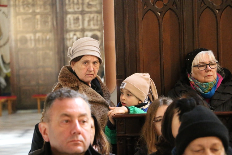 Nasielsk. Poświęcenie figury św. Michała Archanioła