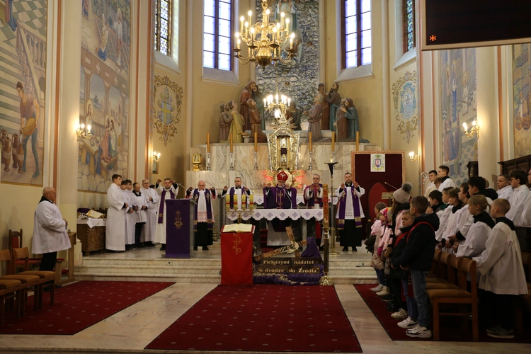 Nasielsk. Poświęcenie figury św. Michała Archanioła