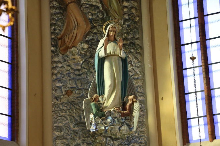 Nasielsk. Poświęcenie figury św. Michała Archanioła