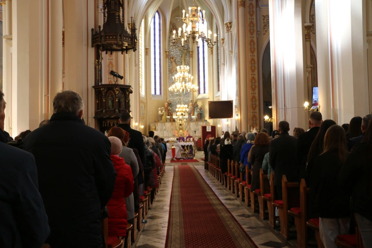 Nasielsk. Poświęcenie figury św. Michała Archanioła