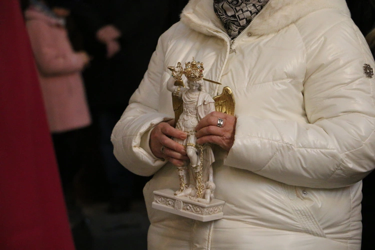 Nasielsk. Poświęcenie figury św. Michała Archanioła