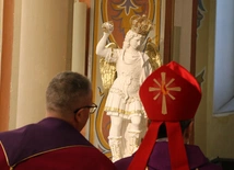 Nasielsk. Poświęcenie figury św. Michała Archanioła