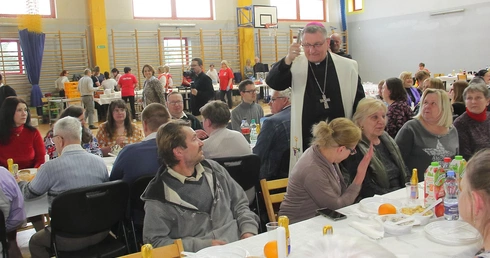 Tym, co nas łączy, jest człowiek 
