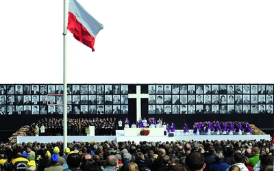 Biogramy osób, które zginęły w katastrofie w Smoleńsku