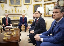 W Gabinecie Owalnym