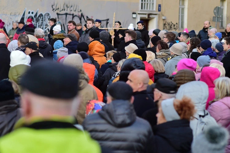 Droga Krzyżowa ulicami Olsztyna