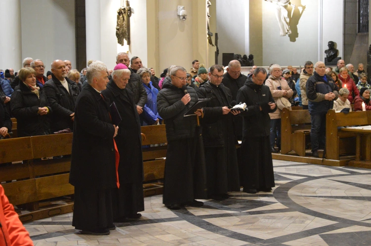 Katowickie nabożeństwo Drogi Krzyżowej