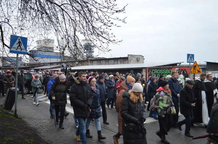 Katowickie nabożeństwo Drogi Krzyżowej