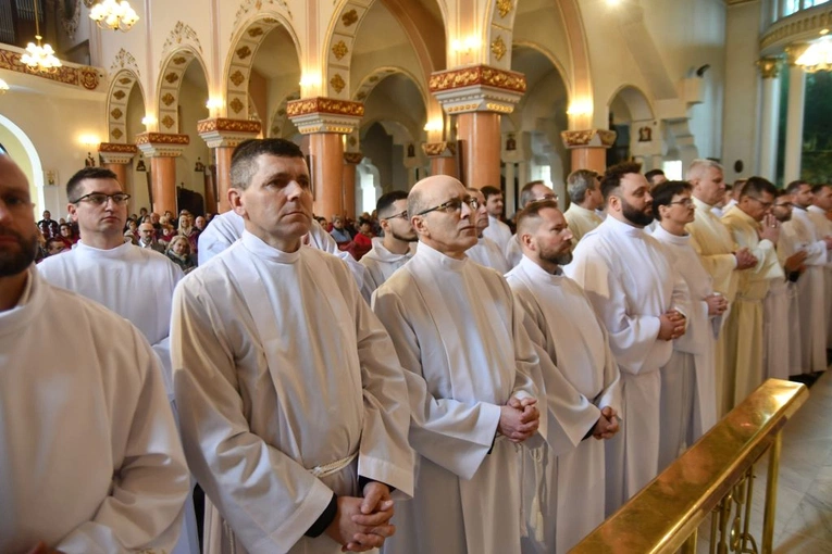 Diecezja ma nowych nadzwyczajnych szafarzy Komunii świętej
