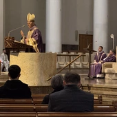 Abp Skworc do samorządowców: Niech wasza sprawczość nie ogranicza się do efektywnego zarządzania pieniędzmi
