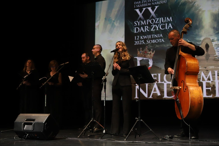 XX Sympozjum Dar Życia - świadectwo i modlitwa pieśnią