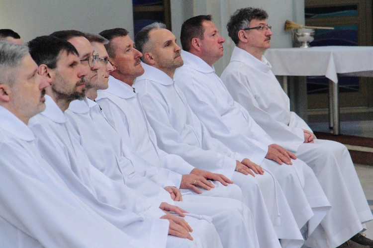 Błogosławieństwo nadzwyczajnych szafarzy Komunii świętej 2025