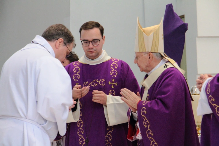 Błogosławieństwo nadzwyczajnych szafarzy Komunii świętej 2025