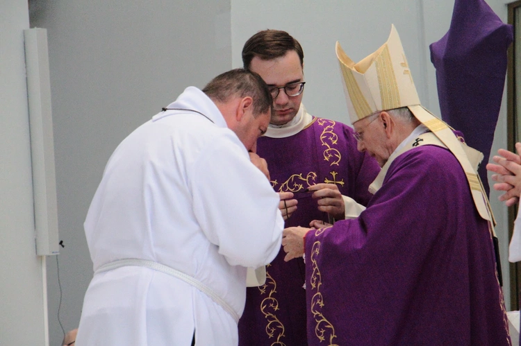 Błogosławieństwo nadzwyczajnych szafarzy Komunii świętej 2025