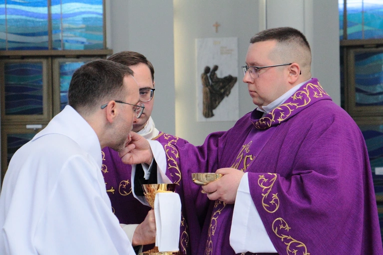 Błogosławieństwo nadzwyczajnych szafarzy Komunii świętej 2025
