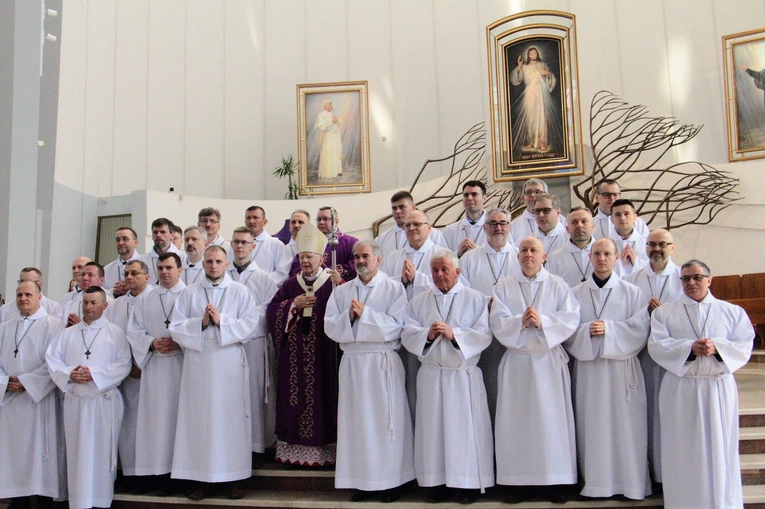 Błogosławieństwo nadzwyczajnych szafarzy Komunii świętej 2025