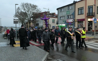 Droga Krzyżowa ulicami Ostrowca Świętokrzyskiego