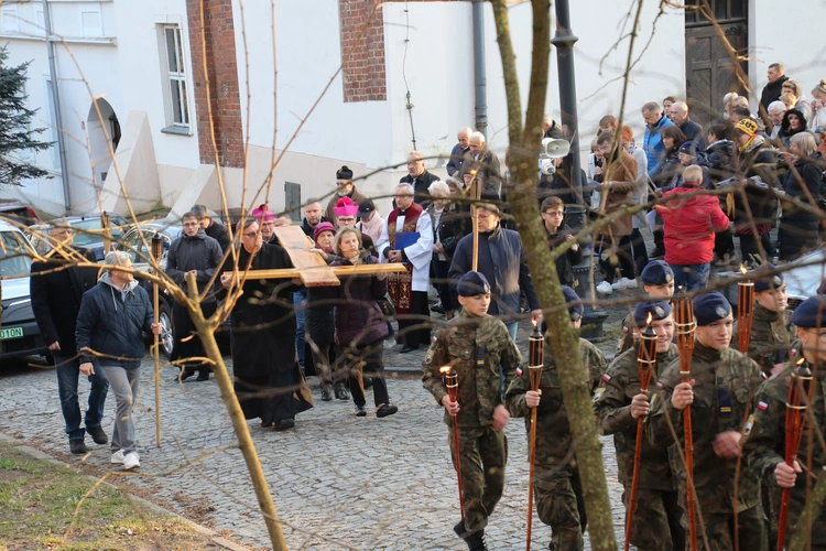 Płock. Droga Krzyżowa na Starym Mieście