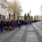 Parada Palm Wielkanocnych w Trzebnicy