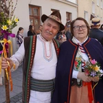 Parada Palm Wielkanocnych w Trzebnicy