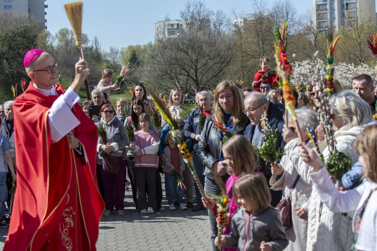 Abp Galbas: Niech ten tydzień nie będzie przeciętny