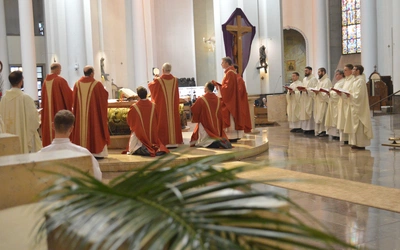 Bp Szkudło do młodych: Z Jezusem nigdy nie będziesz przegranym