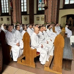 Ustanowienie nadzwyczajnych szafarzy