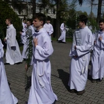 Niedziela Palmowa LSO w Bielsku-Białej 2025 - procesja do kościoła NSPJ