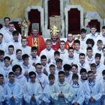 143 nowych ceremoniarzy i animatorów LSO w kościele NSPJ w Bielsku-Białej