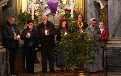 Godzina z Jezusem w Wielki Poniedziałek. Pytanie o korzenie, dom i o świątynię serca