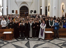Współorganizatorami były I LO im. M. Kopernika, III LO im. A. Mickiewicza oraz ZKSO im. bł. ks. E. Szramka.