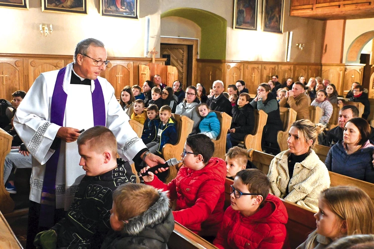 Rekolekcje jubileuszowe poprowadził  ks. prof. Władysław Zuziak.