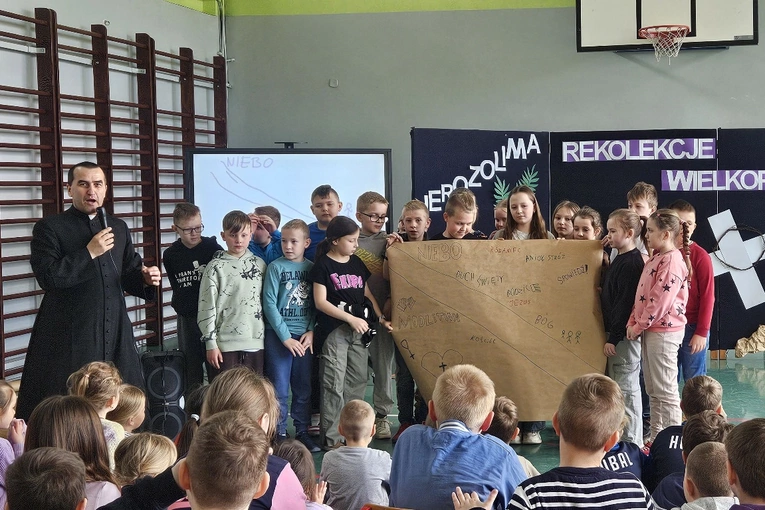 Rekolekcje poprowadził ks. Mariusz Morawski.