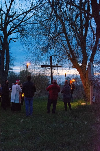 Droga Krzyżowa w Jeziornej Osadzie