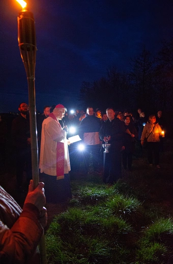 Droga Krzyżowa w Jeziornej Osadzie