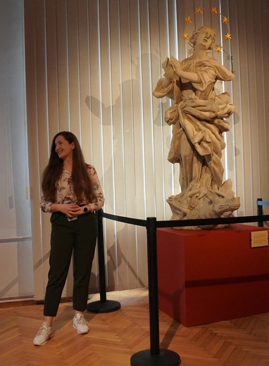 Odnalezioną po latach figurę NMP Niepokalanie Poczętej można już oglądać w Muzeum Narodowym we Wrocławiu