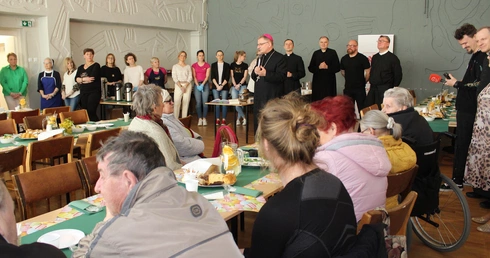 Znak nadziei, obecności i bliskości