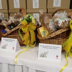 Wialkanocne spotkanie w siedzibie Caritas