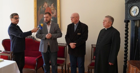 Wielkopostna (i nie tylko) jałmużna - od wiernych, od kapłanów, od ciebie