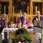 Uroczystości pogrzebowe ks. Leszka Bajorskiego z Wierzbic