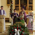 Uroczystości pogrzebowe ks. Leszka Bajorskiego z Wierzbic