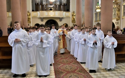 Przez Wielki Post do posługi ministranta słowa Bożego
