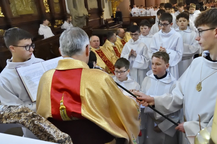 Przez Wielki Post do posługi ministranta słowa Bożego