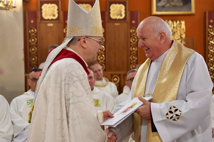 Jubileusze, odznaczenia i nominacje kapłańskie