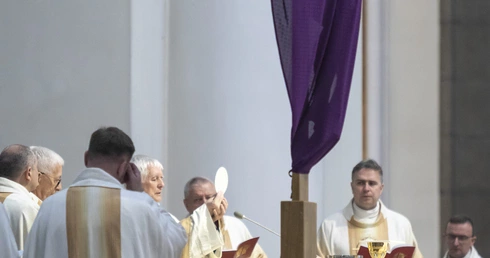 Msza Krzyżma w katedrze Chrystusa Króla