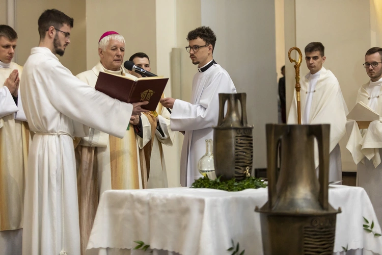 Msza Krzyżma w katedrze Chrystusa Króla