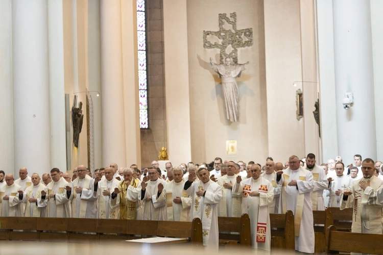 Msza Krzyżma w katedrze Chrystusa Króla