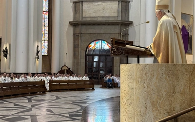 Msza Krzyżma Świętego: homilia bp. Marka Szkudło