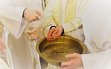 Msza Wieczerzy Pańskiej - początek tajemnicy miłości i służby